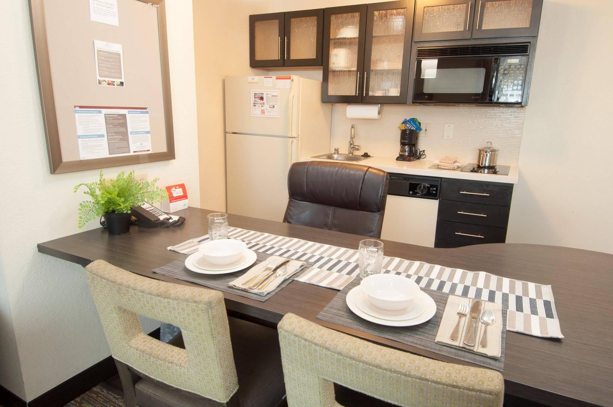 Sonesta Simply Suites Anaheim Garden Grove Exterior foto