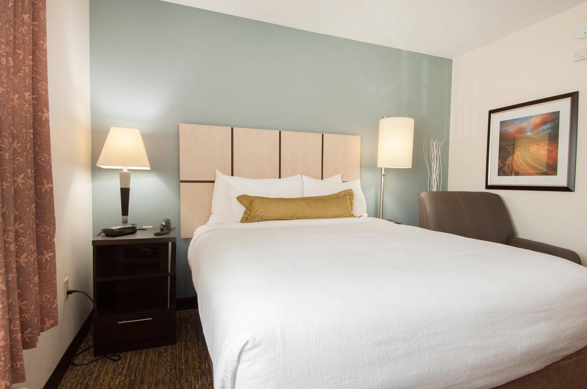 Sonesta Simply Suites Anaheim Garden Grove Exterior foto